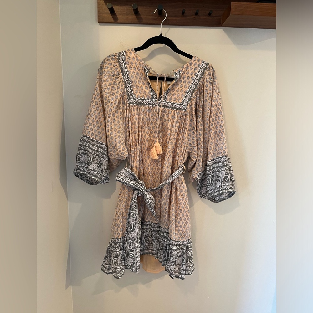 CLEOBELLA Magdalena Mini Dress in Scallop Block Print. Size medium - Picture 3 of 9